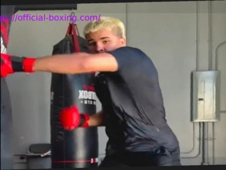 Ксандер Зайас готов к унификации с Фундорой: “Решу без труда”